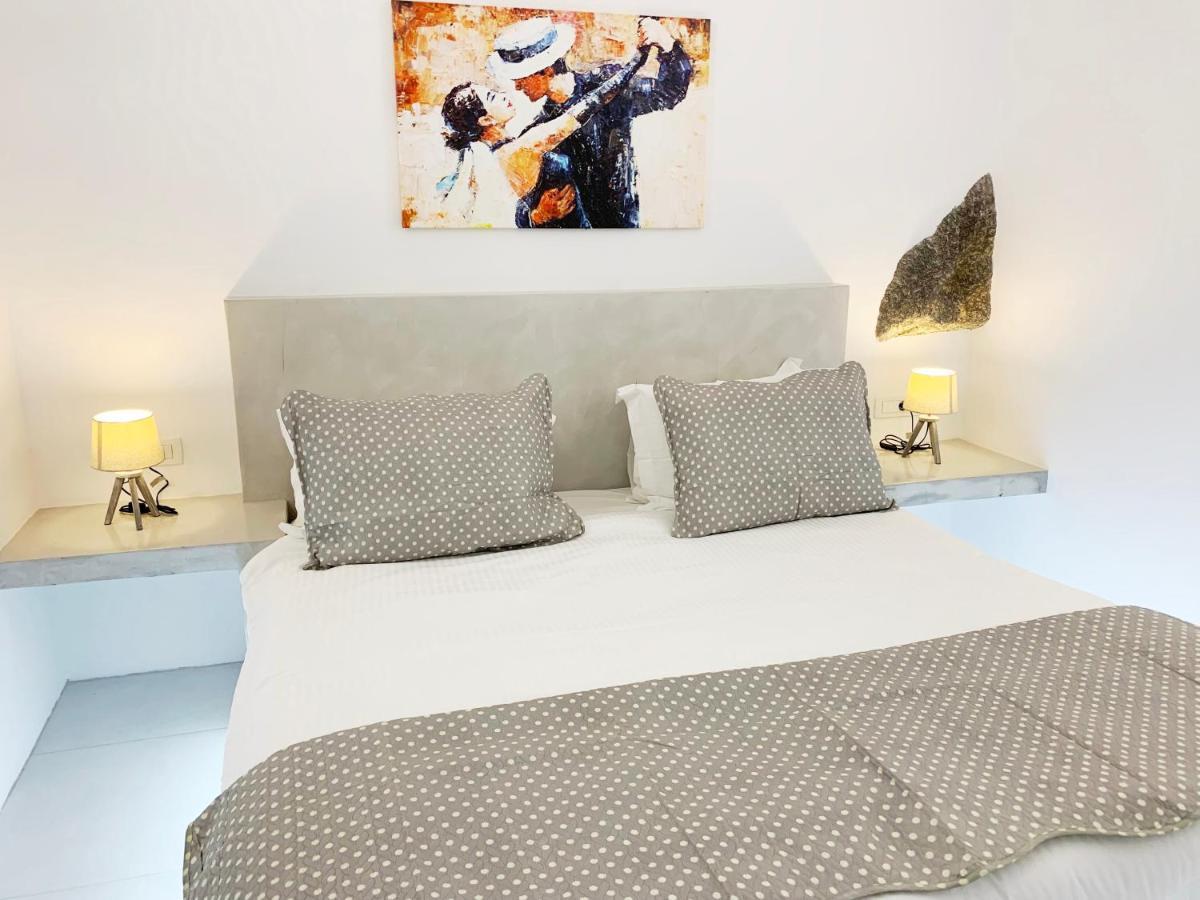 산토리니 Poli Cave House Santorini 빌라 외부 사진