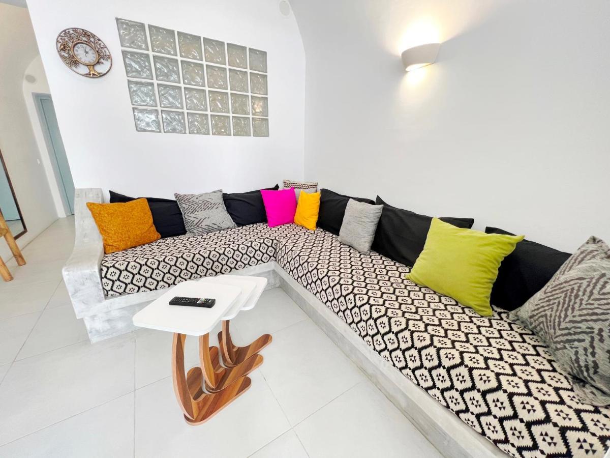 산토리니 Poli Cave House Santorini 빌라 외부 사진